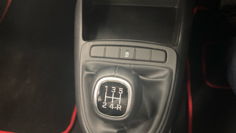 Hyundai i10 1.0 MPi SE Connect 5dr Petrol Hatchback